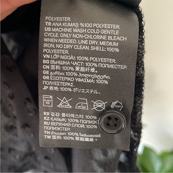 H & M Top Blouse - Picture 7 of 10